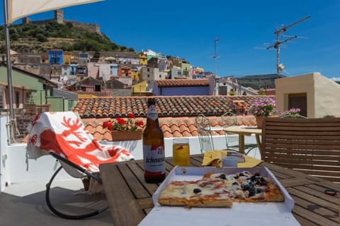 Colours in the street Apartment in Bosa