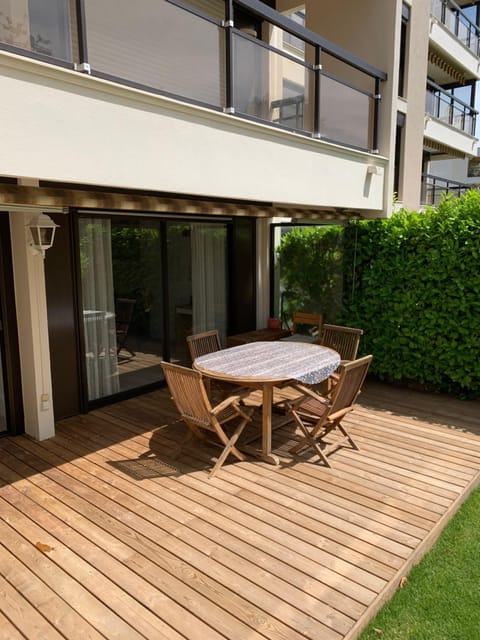 Magnifique T2 avec terrasse et Jardin privé Apartment in Mandelieu-La Napoule
