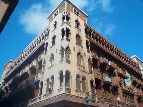 Property building, Bird's eye view