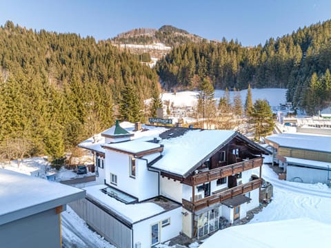 Property building, Winter