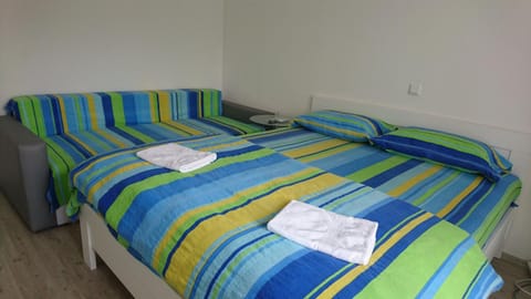 Accommodation Mell Bed and Breakfast in Ohrid