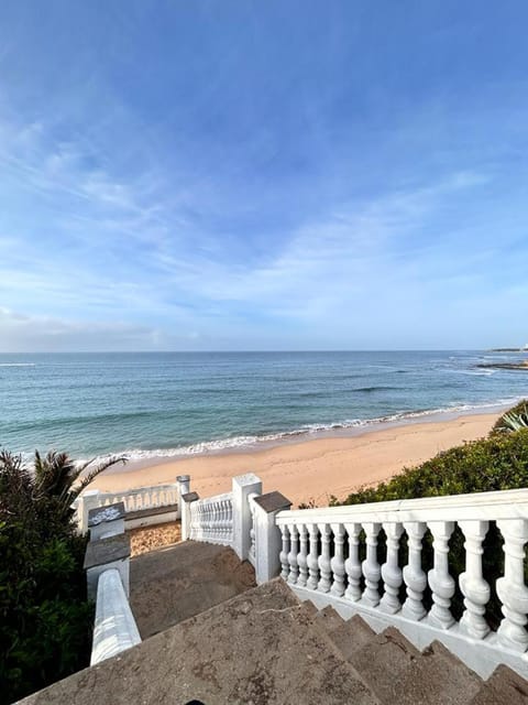 Nearby landmark, Natural landscape, Beach