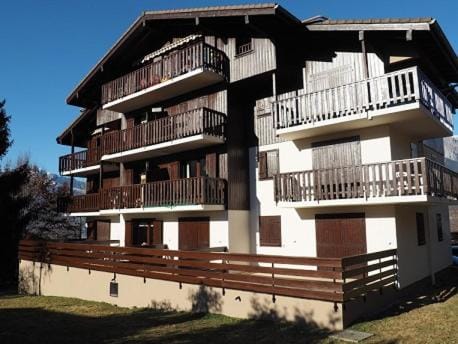 Property building, Patio