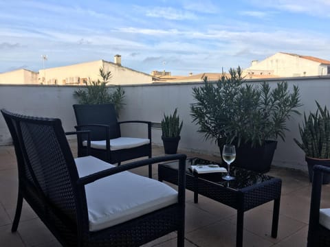 Balcony/Terrace, Balcony/Terrace