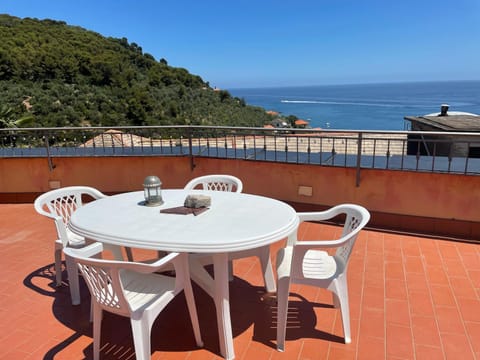 Balcony/Terrace, Balcony/Terrace, Sea view