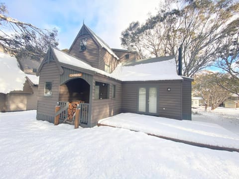 Property building, Winter