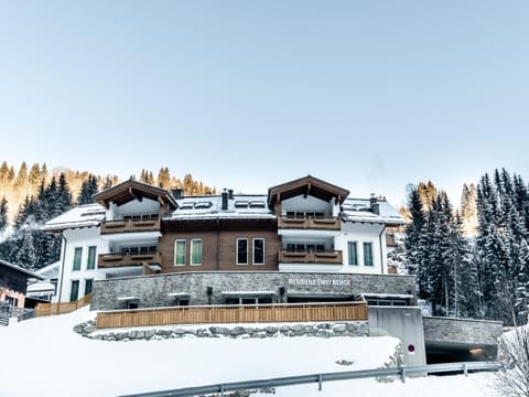 Property building, Winter