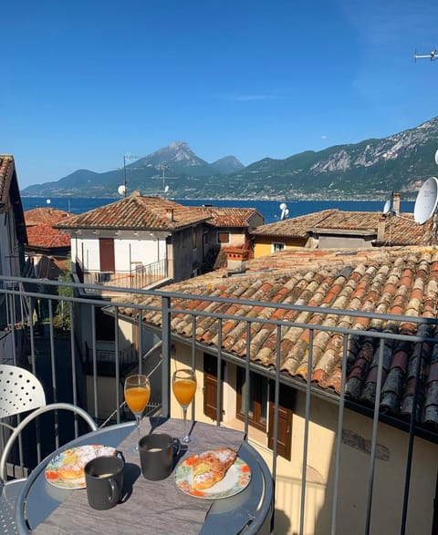 L'angolo di Giulia Apartment in Brenzone sul Garda