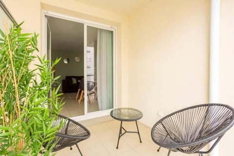 Patio, Garden, Balcony/Terrace