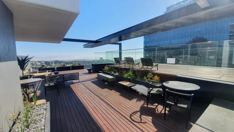 Balcony/Terrace, Swimming pool