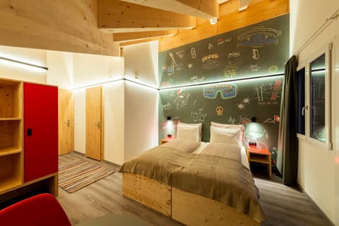 Bed, Photo of the whole room, Bedroom, wardrobe