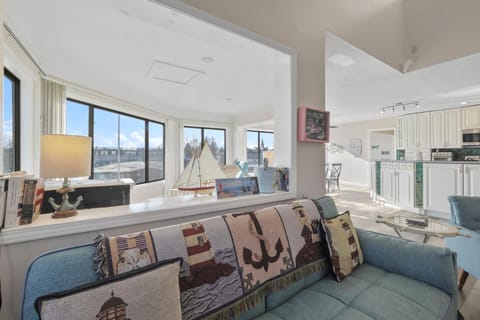 201 Pointes North Inn House in Charlevoix