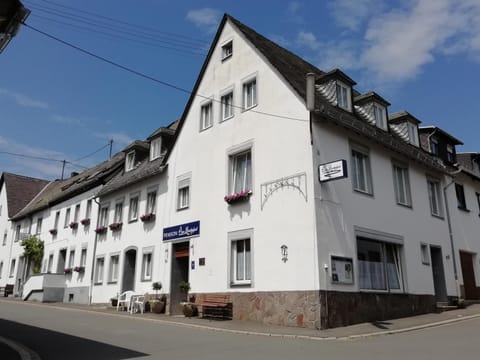 Pension am Lieserpfad Bed and Breakfast in Vulkaneifel