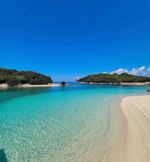 Day, Natural landscape, Beach
