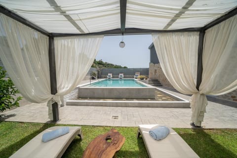 Garden, Pool view, Swimming pool, sunbed