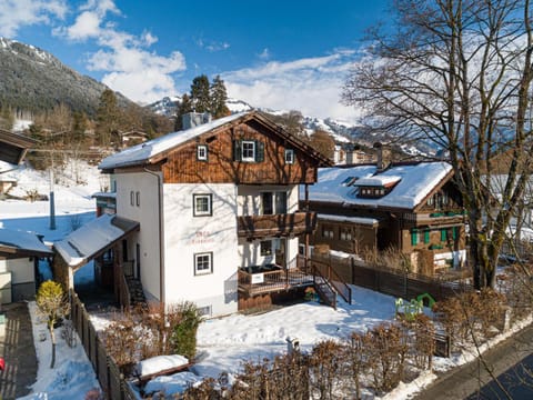 Property building, Winter