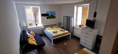 Living room, Bedroom