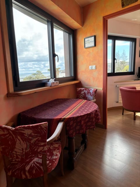 Nid de Pie Bed and Breakfast in Crozon