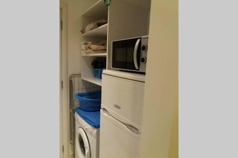 Entire guest suite Apartment in Saint Julians