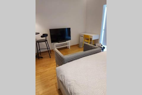 Entire guest suite Apartment in Saint Julians