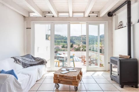 The enchanting sunset Apartment in Bosa