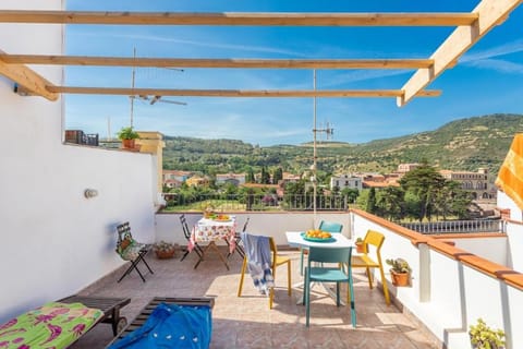 The enchanting sunset Apartment in Bosa