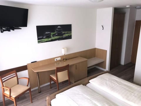 Photo of the whole room, Decorative detail, Bedroom