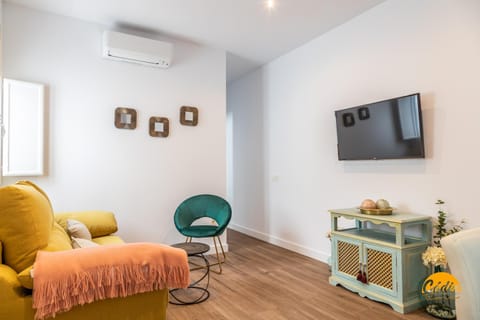 TV and multimedia, Living room, heating, air conditioner