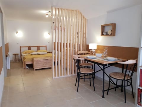 Cocon chic au pied du Vercors avec parking Apartment in Provence-Alpes-Côte d'Azur