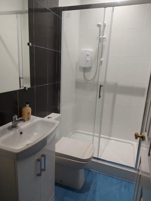 Queen Suite Apartment in Ipswich