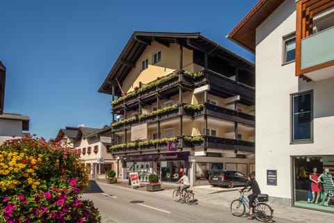 Property building, Summer