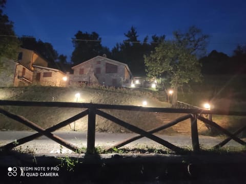 Tramonto Casa Barga Toscana ristrutturata 2021 Villa in Emilia-Romagna