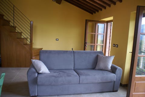 Tramonto Casa Barga Toscana ristrutturata 2021 Villa in Emilia-Romagna