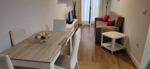 Communal lounge/ TV room, Game Room, Living room