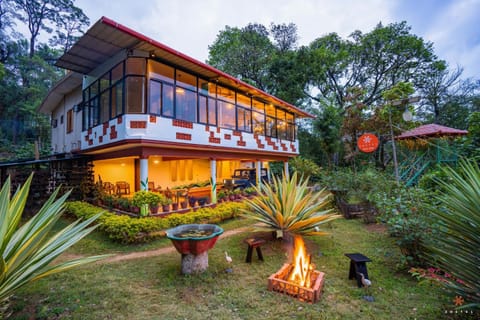 Property building, Day, Natural landscape