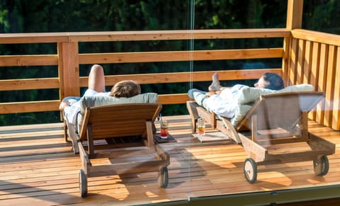 Patio, Day, Balcony/Terrace