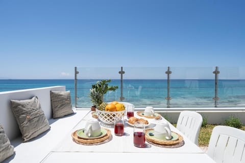 Balcony/Terrace, Sea view, Breakfast
