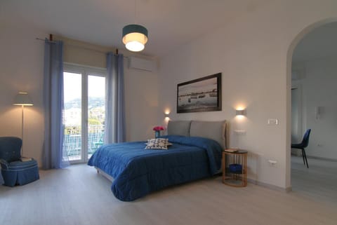Bed, Balcony/Terrace