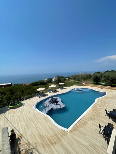 Pool view, Sea view, Swimming pool, sunbed