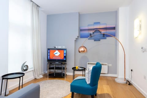 TV and multimedia, Decorative detail