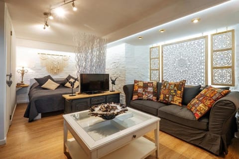 Gîte de charme au milieu du monde Apartment in Wallonia, Belgium