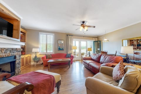 Lake Chatuge Retreat Apartment in Chatuge Lake