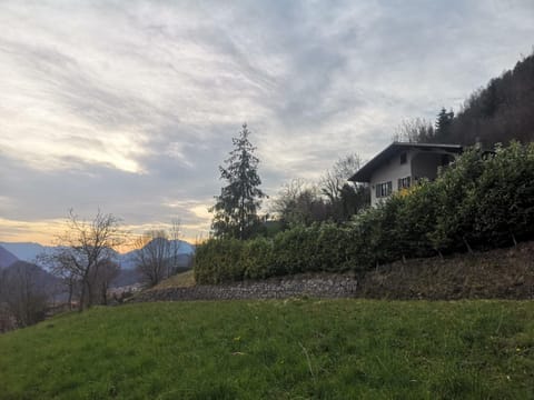 Property building, Natural landscape, Garden view, Mountain view, Sunset