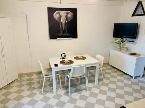 Wonderful apartment in old Alghero Apartment in Alghero
