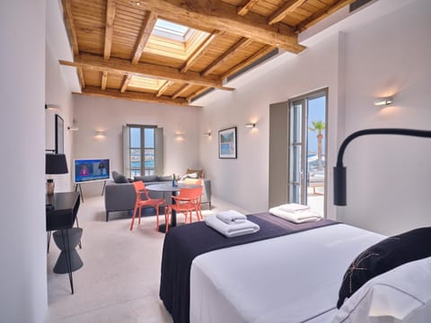 Karino Suite Apartment in Naousa