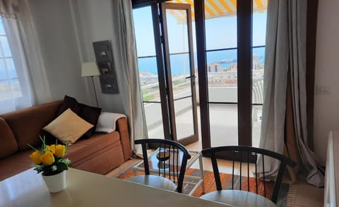 Seating area, Sea view
