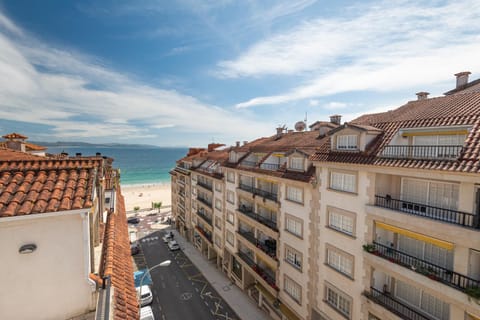 Landmark view, Landmark view, Sea view, Street view
