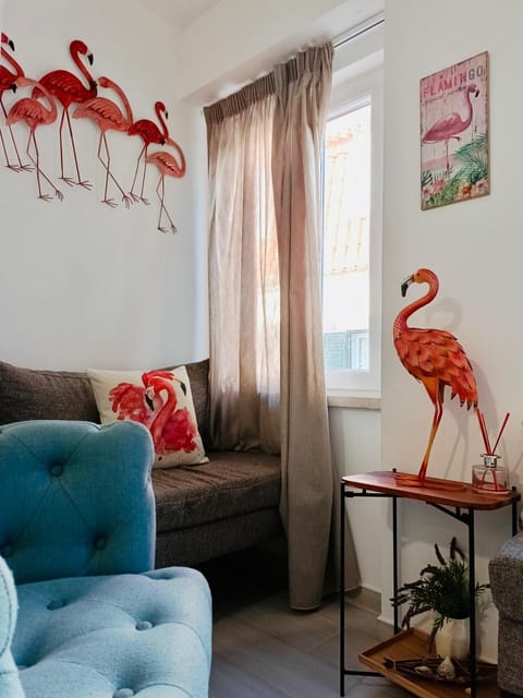 Living room, Decorative detail