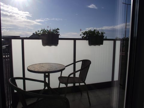 Apartament Holenderski z prywatnym miejscem postojowym w garazu Apartment in West Pomeranian Voivodeship, Poland