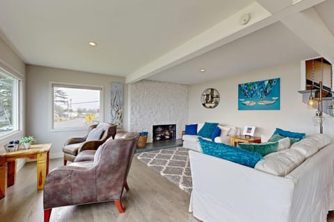 Gracie's Sea View House in Depoe Bay